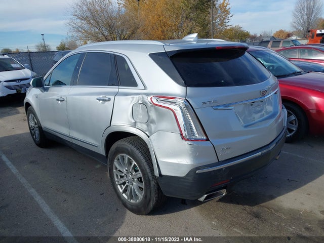 1GYKNDRS8HZ228187 Cadillac XT5 LUXURY