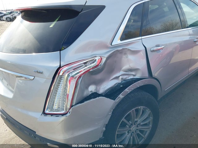 1GYKNDRS8HZ228187 Cadillac XT5 LUXURY