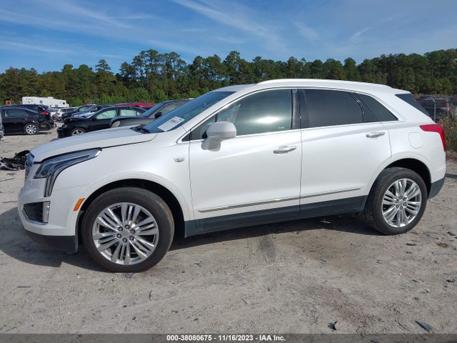 1GYKNCRS2HZ283938 Cadillac Xt5 Premium Luxury