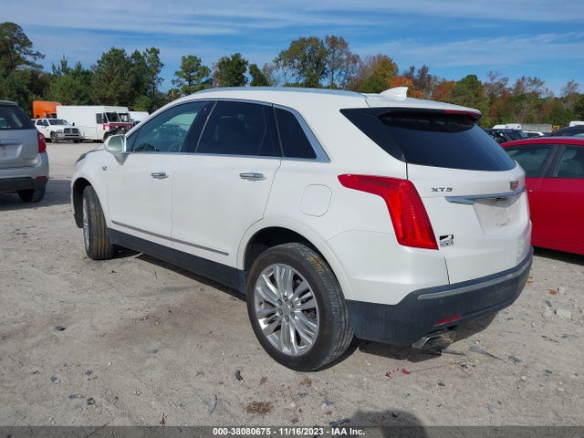 1GYKNCRS2HZ283938 Cadillac Xt5 Premium Luxury