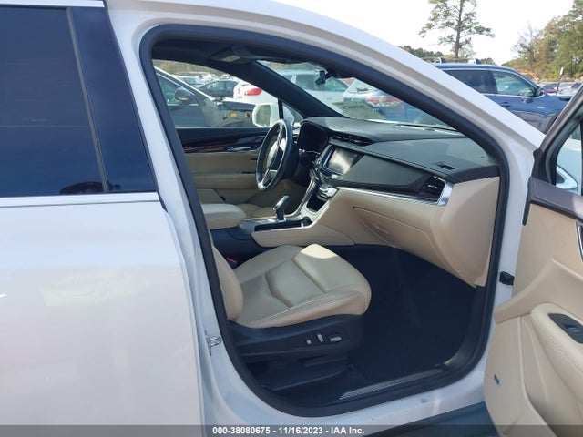 1GYKNCRS2HZ283938 Cadillac Xt5 Premium Luxury