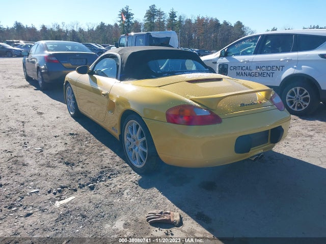 2000 PORSCHE BOXSTER WP0CA2982YU627821 Photo 2