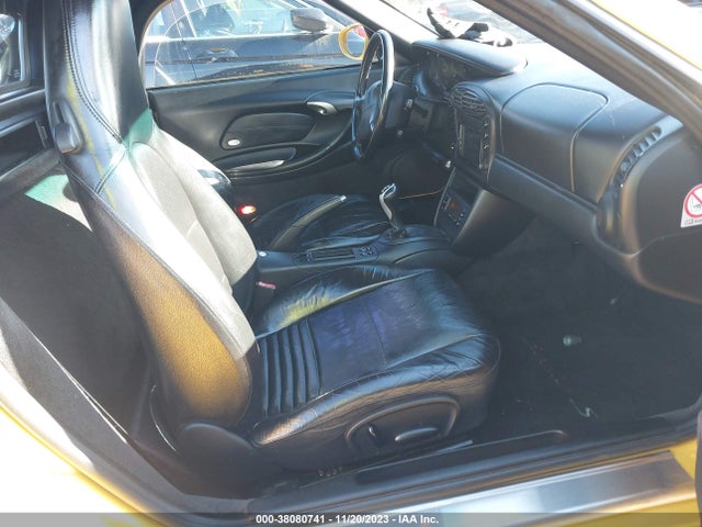 2000 PORSCHE BOXSTER WP0CA2982YU627821 Photo 4