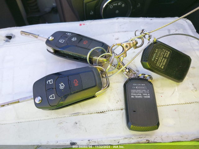 2015 FORD FUSION SE VIN: 1FA6P0HD4F5113366