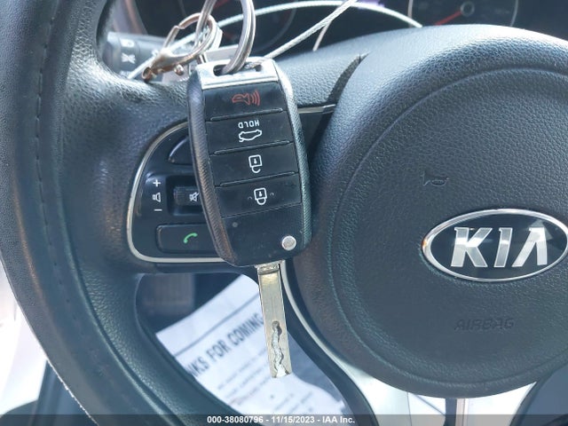 KIA Optima Lx 2018 5XXGT4L34JG227453 Image 11