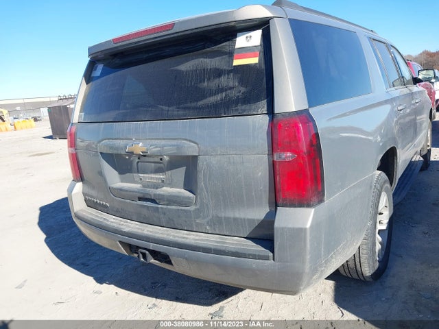 Chevrolet Suburban Ls 2018 1GNSKGKC9JR183423 Image 16