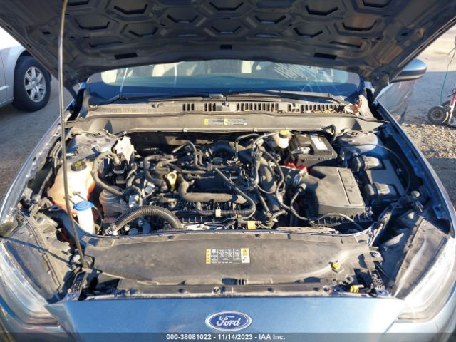 3FA6P0HD7KR107942 Ford FUSION SE