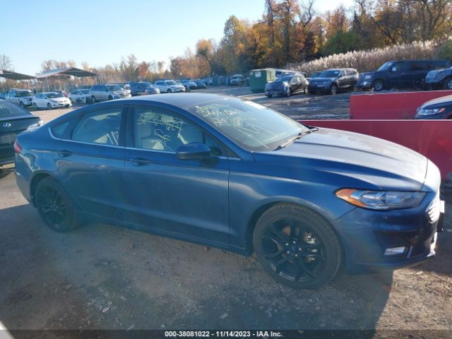 3FA6P0HD7KR107942 Ford FUSION SE