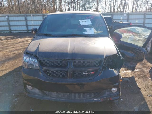 2C4RDGEG0KR759878 Dodge Grand Caravan Gt