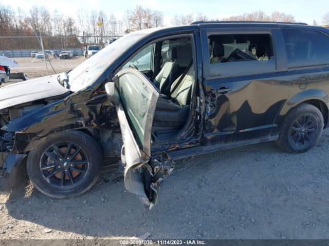 2C4RDGEG0KR759878 Dodge Grand Caravan Gt