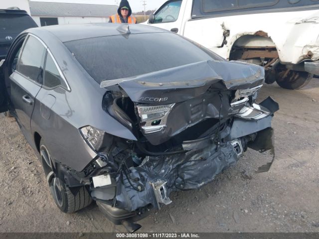 1HGCV2F30JA031418 Honda Accord Sport 2.0t