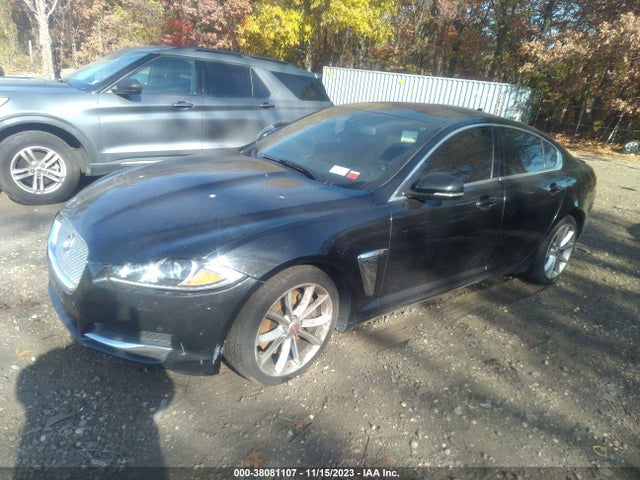 2015 JAGUAR XF SAJWA0F7XF8U49063 Photo 1
