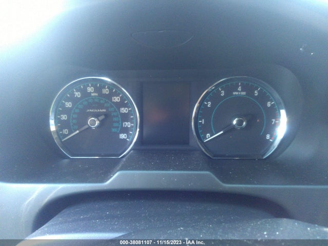 2015 JAGUAR XF SAJWA0F7XF8U49063 Photo 6