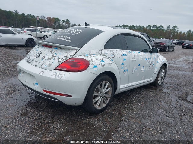 3VWJD7AT0KM719031 Volkswagen Beetle 2.0t Se