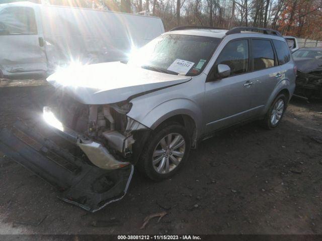 2013 SUBARU FORESTER JF2SHADC8DG414072 Photo 1