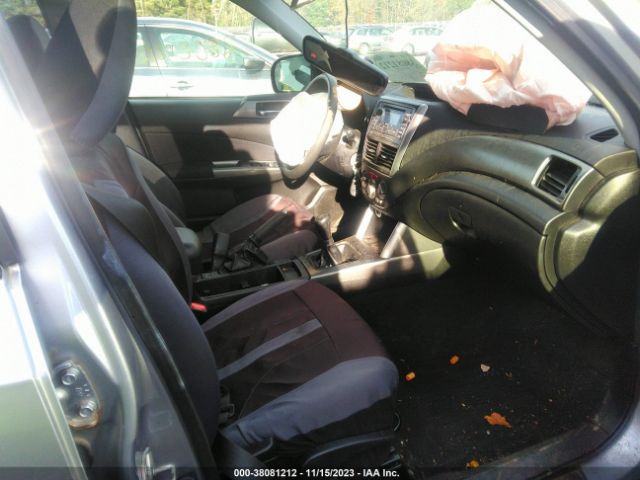 2013 SUBARU FORESTER JF2SHADC8DG414072 Photo 4