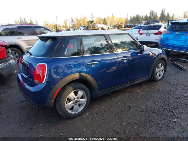 2016 MINI COOPER HARDTOP 4 DOOR WMWXU1C58G2E16702 Photo 3