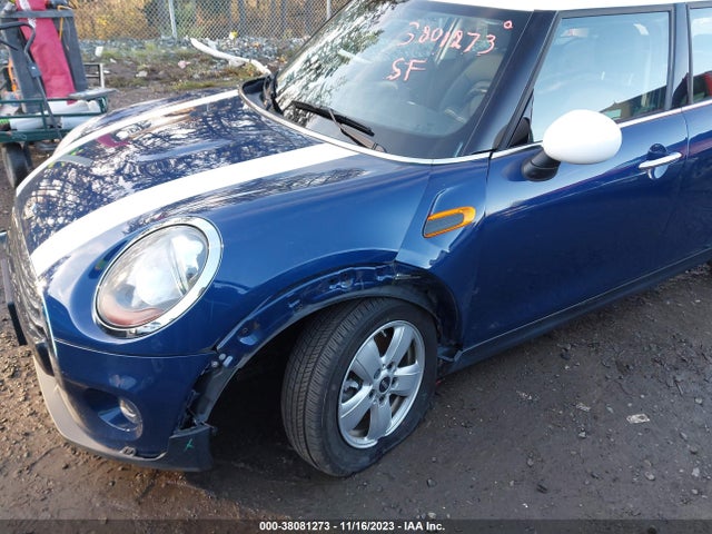 2016 MINI COOPER HARDTOP 4 DOOR WMWXU1C58G2E16702 Photo 5