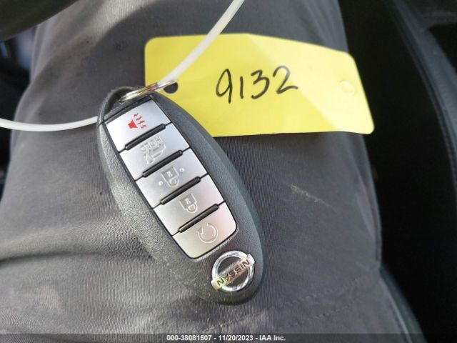 2017 NISSAN ROGUE 5N1AT2MV4HC890120 Photo 10