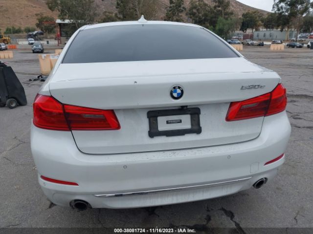 WBAJA9C56KB393617 BMW 530e Iperformance