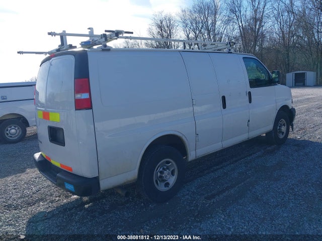 Chevrolet Express 2500 Work Van 2019 1GCWGAFPXK1242999 Image 4