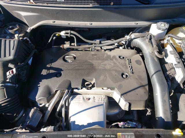 2GNAXKEX1J6136526 Chevrolet EQUINOX LT