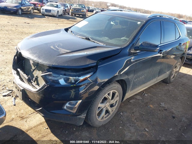 2GNAXKEX1J6136526 Chevrolet EQUINOX LT
