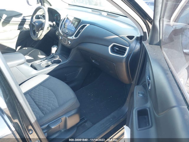 2GNAXKEX1J6136526 Chevrolet EQUINOX LT