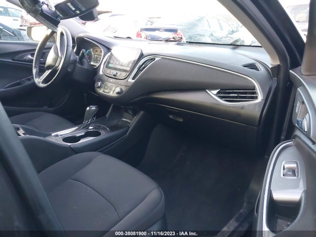 Chevrolet MALIBU LT 2018 1G1ZD5ST1JF148746 Image 5