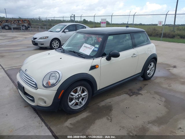 2012 MINI COOPER WMWSU3C55CT262800 Photo 1