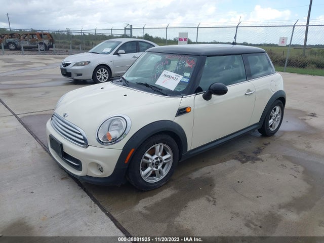 2012 MINI COOPER WMWSU3C55CT262800 Photo 5