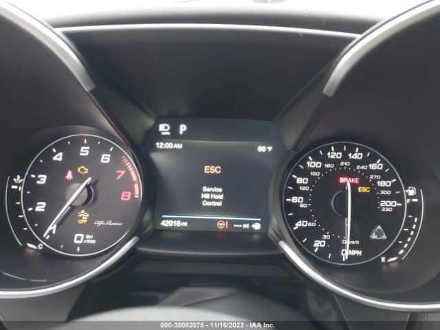 2017 ALFA ROMEO GIULIA ZARFAEAV2H7559668 Photo 6