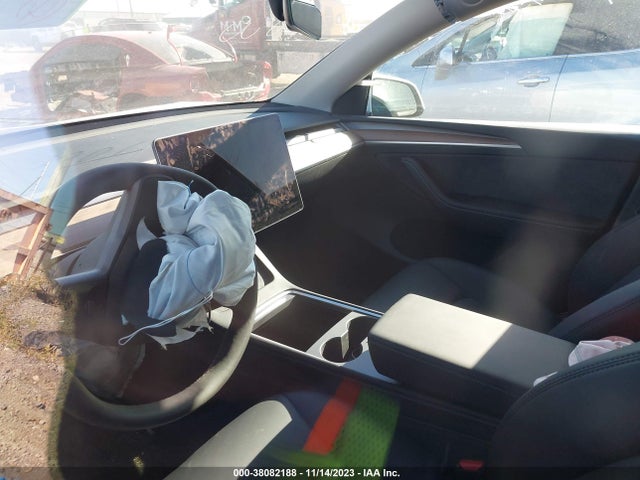 2023 TESLA MODEL Y AWD/LONG RANGE DUAL MOTOR ALL-WHEEL DRIVE VIN: 7SAYGDEE4PF788452