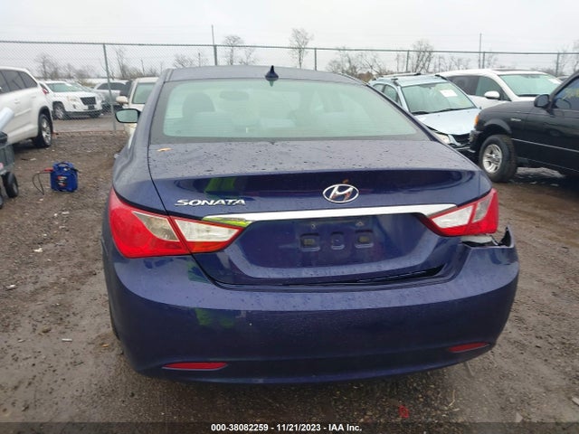 2013 HYUNDAI SONATA GLS VIN: 5NPEB4AC6DH774424