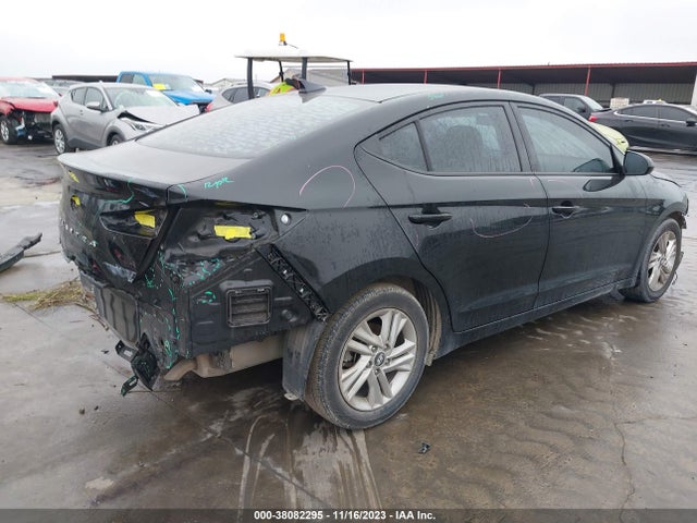 2019 HYUNDAI ELANTRA SEL VIN: 5NPD84LFXKH473055