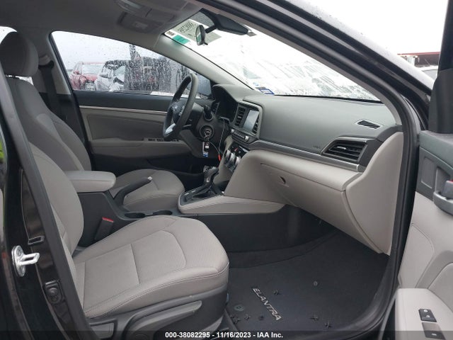 2019 HYUNDAI ELANTRA SEL VIN: 5NPD84LFXKH473055