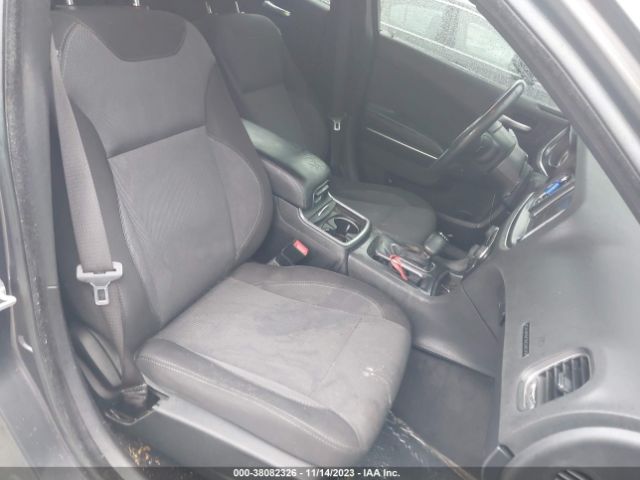2C3CDXBG5FH862403 Dodge Charger Se