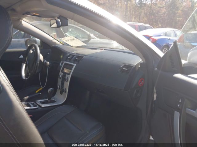 2011 VOLVO C70 YV1672MC8BJ119427 Photo 4