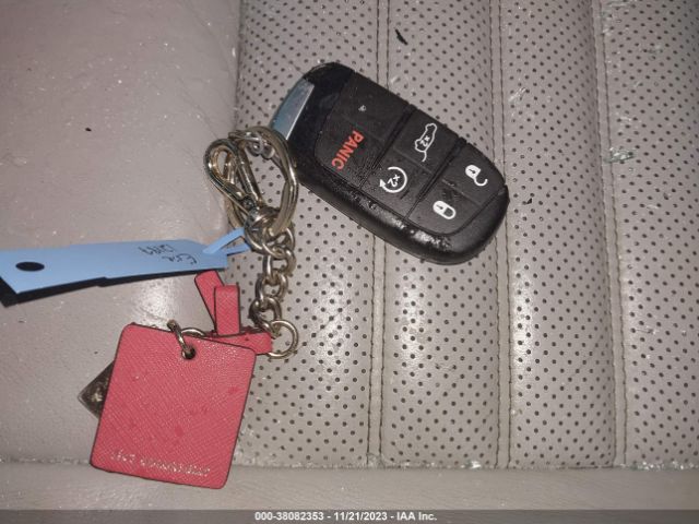 2018 JEEP GRAND CHEROKEE 1C4RJFBG7JC163228 Photo 10