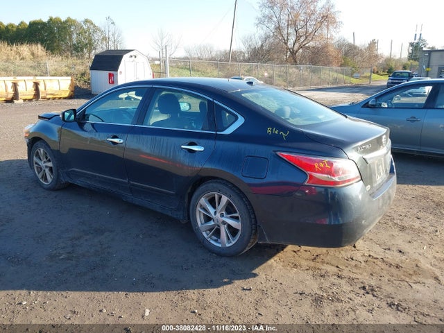 2015 NISSAN ALTIMA 2.5 SV VIN: 1N4AL3AP3FC131512