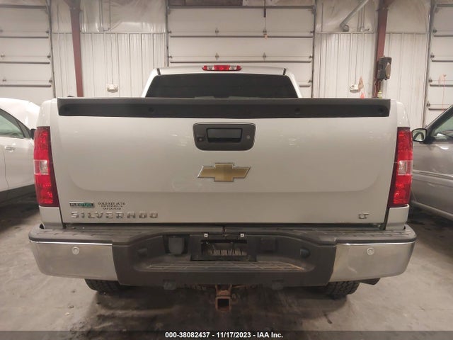 2011 CHEVROLET SILVERADO 1500 LT VIN: 3GCPKSE37BG284099