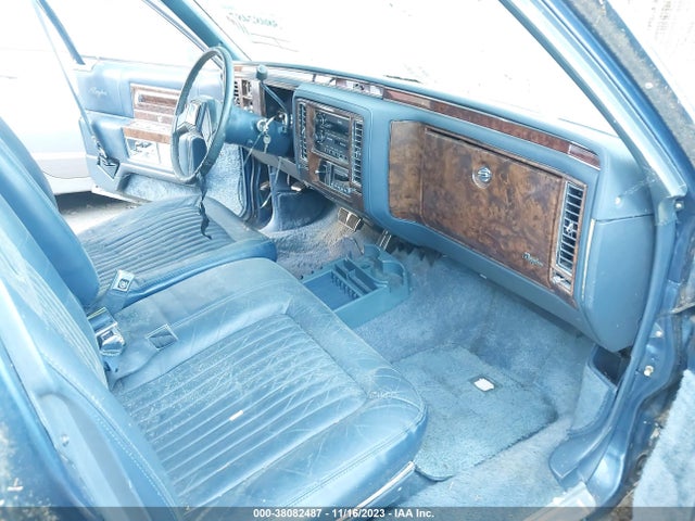 1990 CADILLAC BROUGHAM VIN: 1G6DW5477LR715932