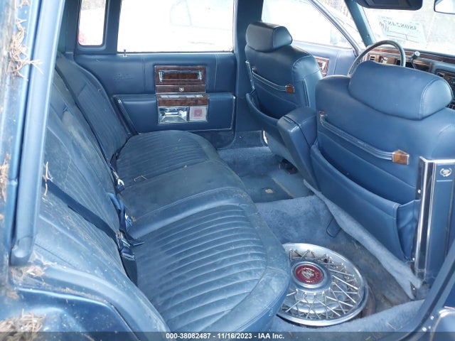 1990 CADILLAC BROUGHAM VIN: 1G6DW5477LR715932