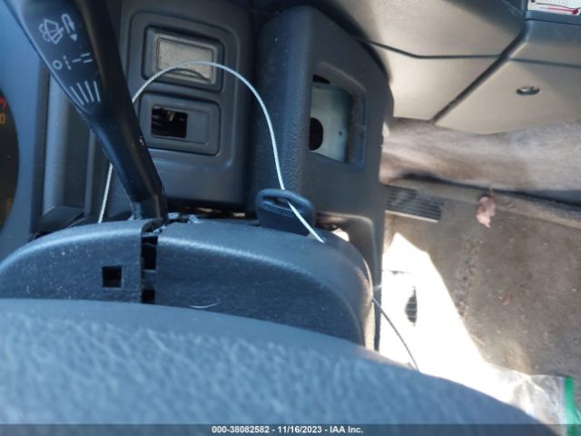 1994 MITSUBISHI MONTERO JA4MR41H2RJ011442 Photo 10