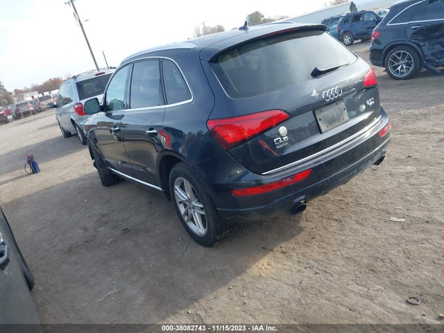 Audi Q5 2.0t Premium 2015 WA1LFAFPXFA103767 Image 3