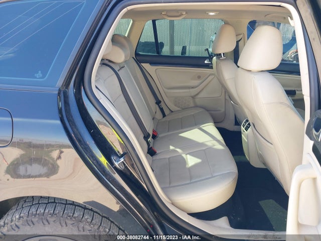 2013 VOLKSWAGEN JETTA SPORTWAGEN 2.0L TDI VIN: 3VWPL7AJ3DM641200
