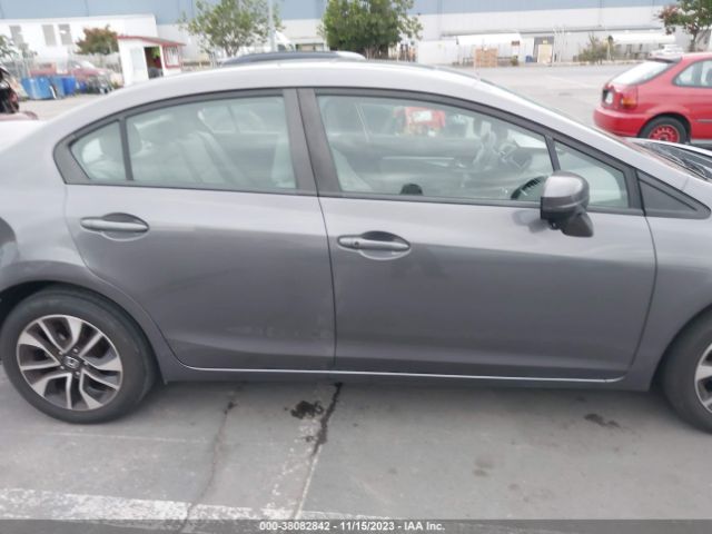 19XFB2F8XFE210392 Honda Civic Sedan Ex