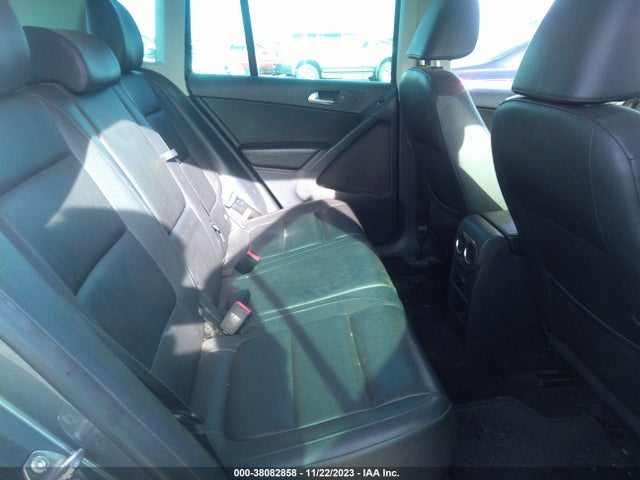 2013 VOLKSWAGEN TIGUAN SE VIN: WVGAV3AX4DW584985