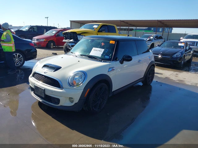 2013 MINI HARDTOP WMWSV3C52DT477355 Photo 1