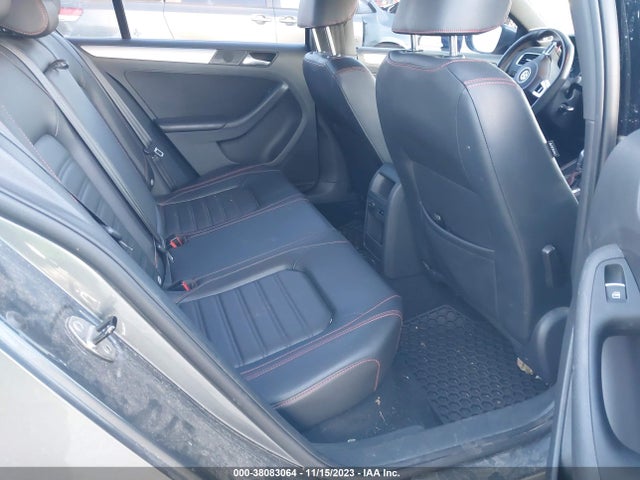 2013 VOLKSWAGEN JETTA GLI AUTOBAHN VIN: 3VW467AJ6DM405702